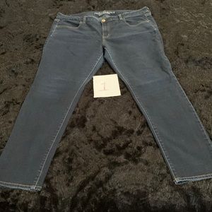 American Eagle Jeans only wore a couple of times